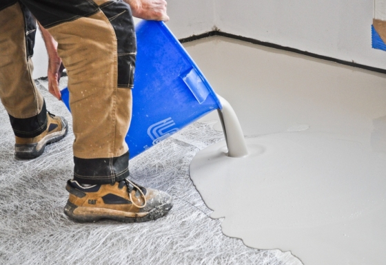 PVC vloer over tegels leggen: kan dat?